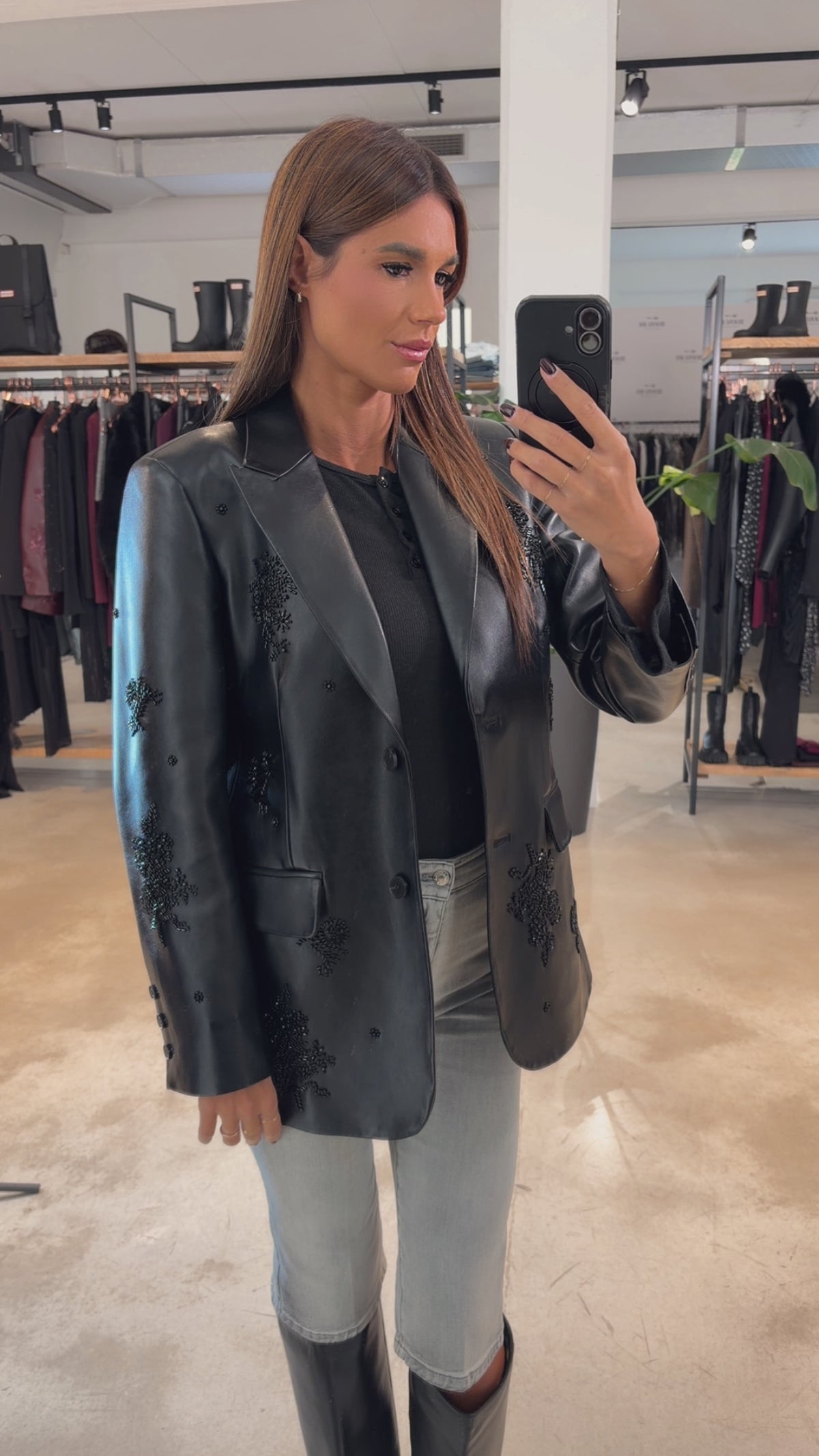 Blazer In Ecopelle Con Ricami Perline Nero