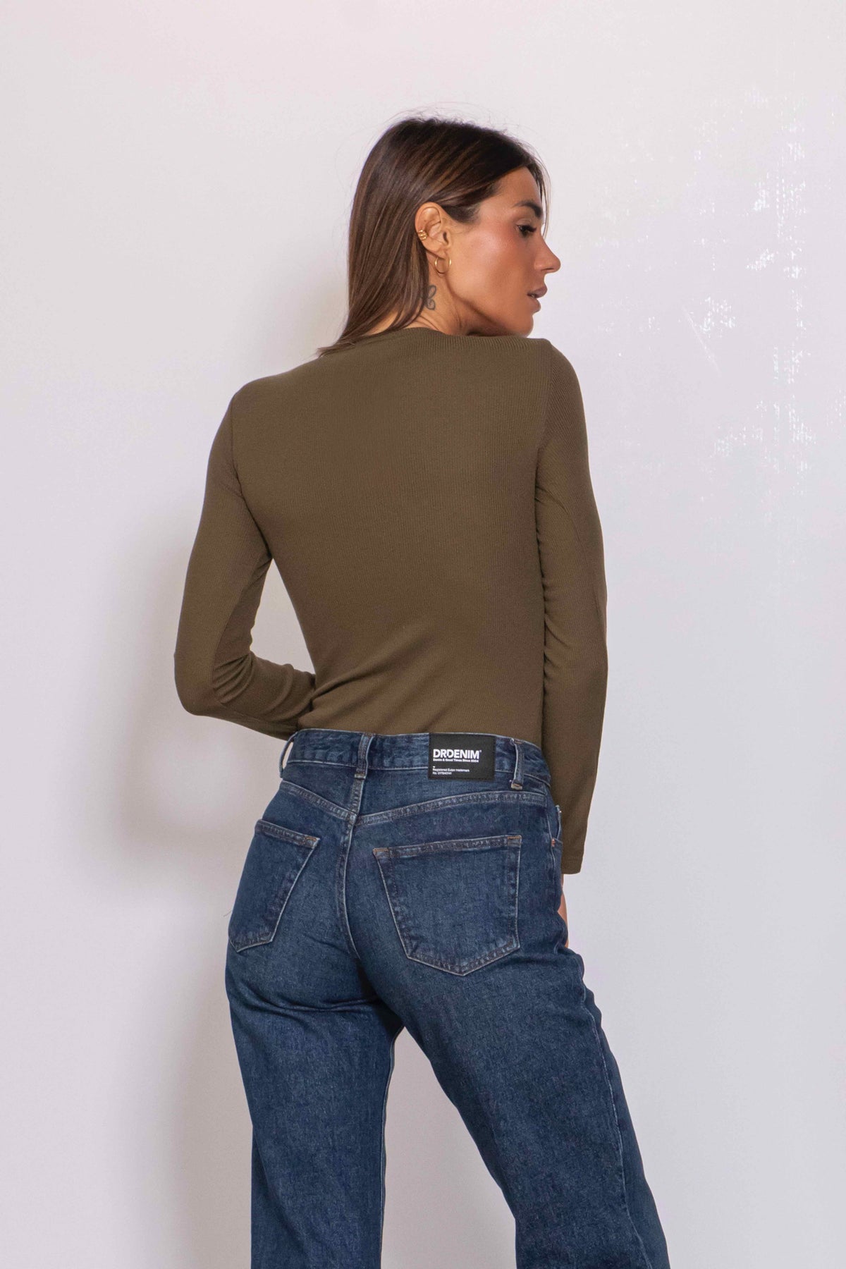 Preordine T-shirt Serafino Girocollo A Maniche Lunghe In Tessuto A Costine