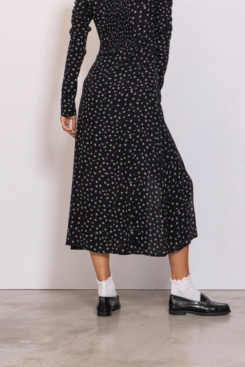 Preordine Abito Midi Con Arricciatura Laterale E Bottoncini Margherite Nero