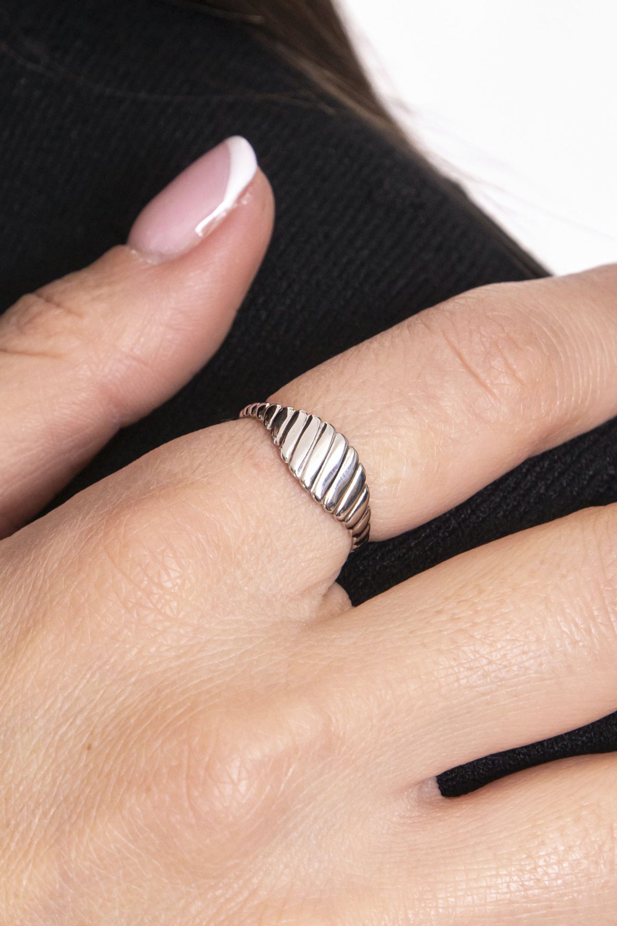 Anello Regolabile Zigrinato