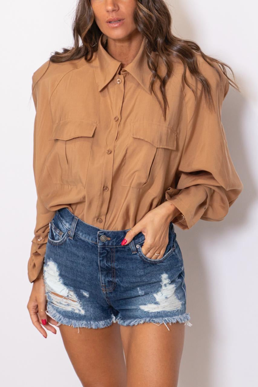 Camicia Con Tasche Applicate E Spalline Imbottite