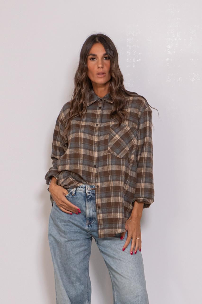 Maxi Camicia A Quadri Con Tasca Sul Petto Marrone