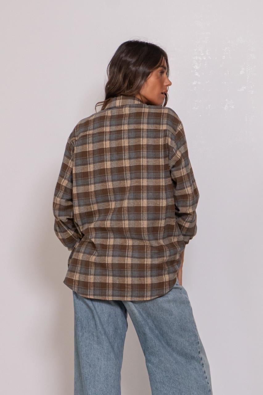 Maxi Camicia A Quadri Con Tasca Sul Petto Marrone