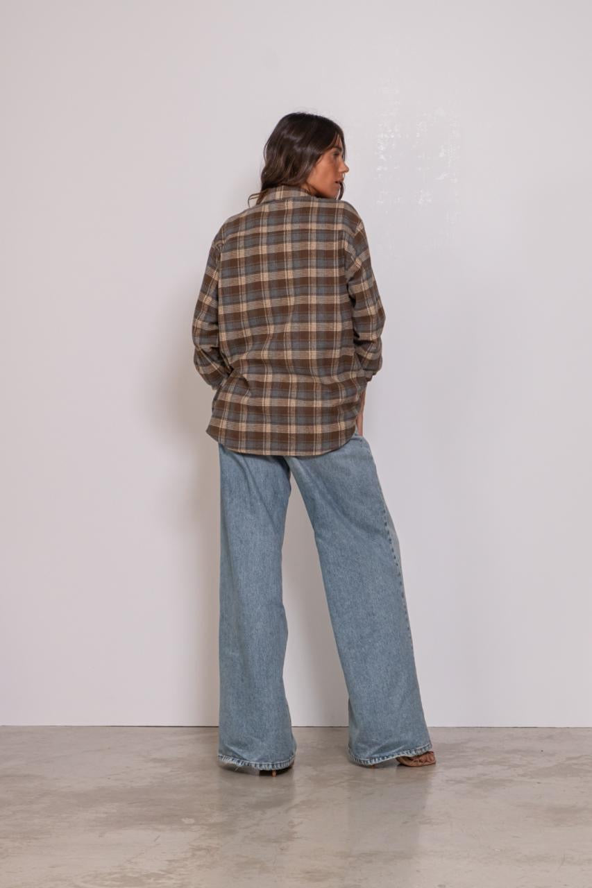 Maxi Camicia A Quadri Con Tasca Sul Petto Marrone