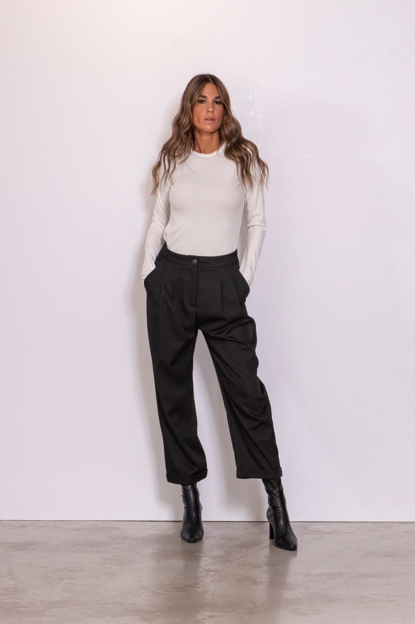 Pantalone balloon con pinces e risvolto
