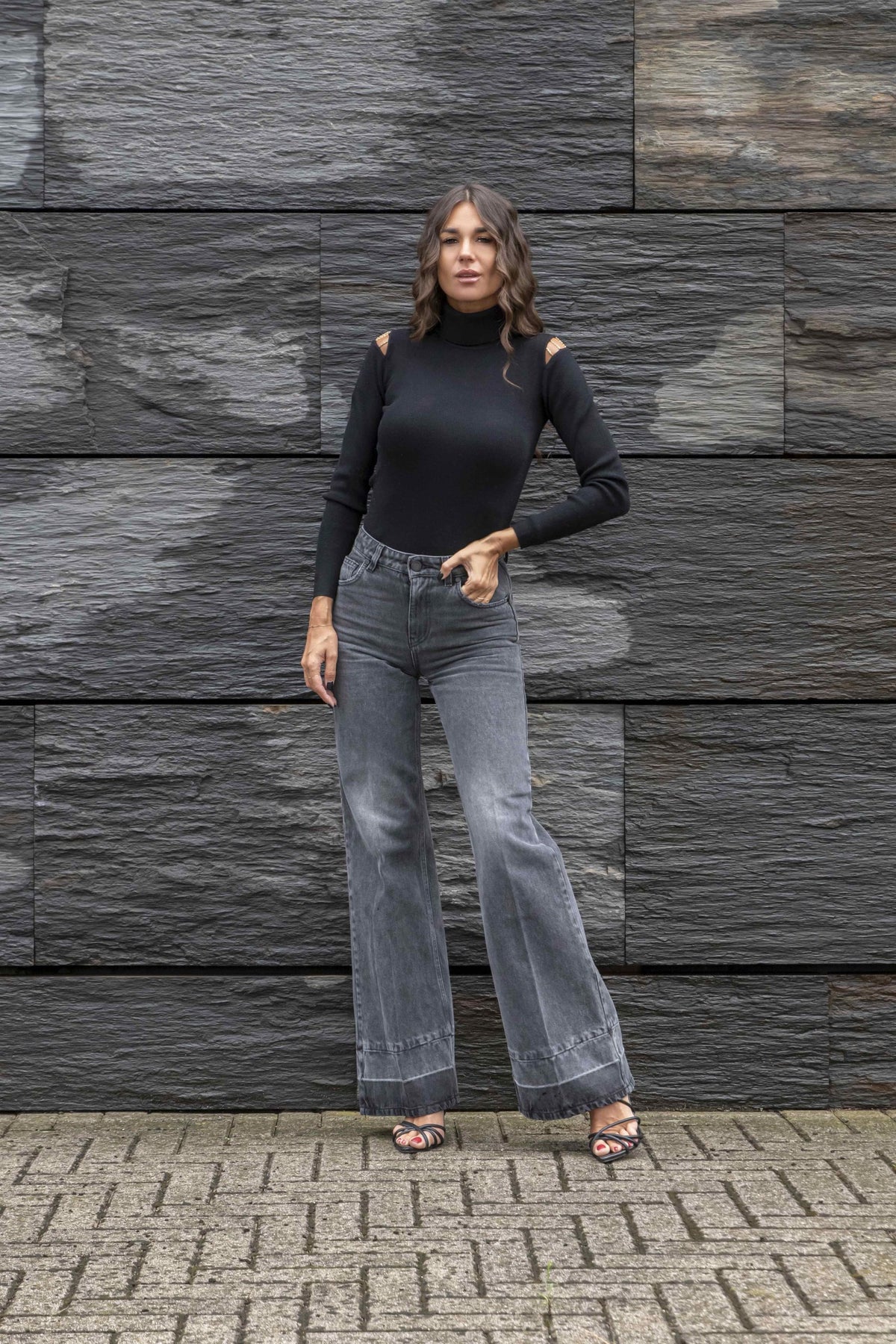 Jeans A Palazzo Nero