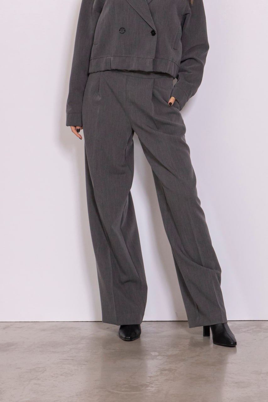 Pantalone palazzo con pinces