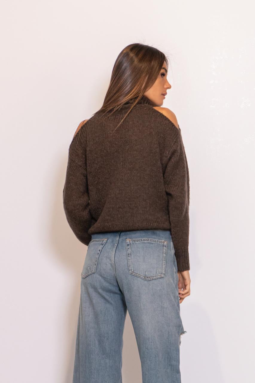 Dolcevita Fori Spalle Con Spilla