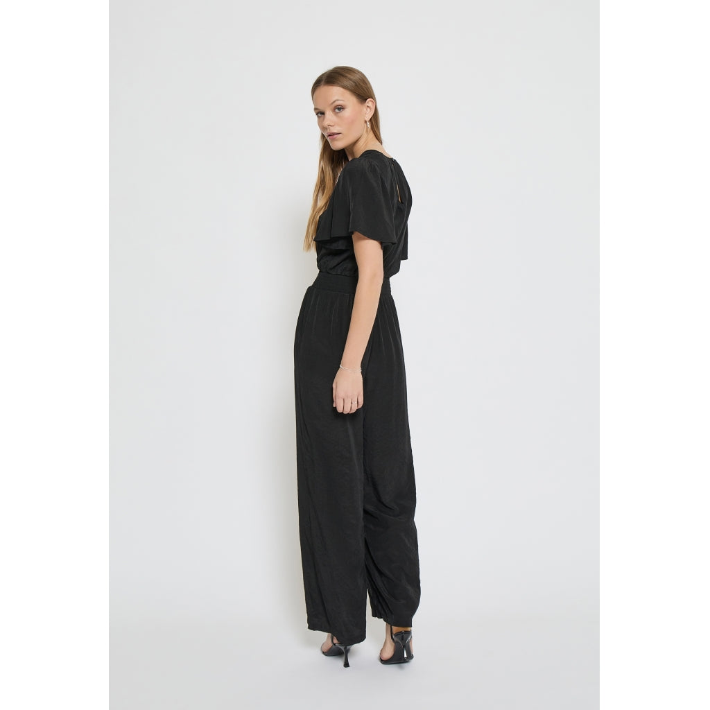 Ayame V-neck Hal Sleeve Jumpsuit