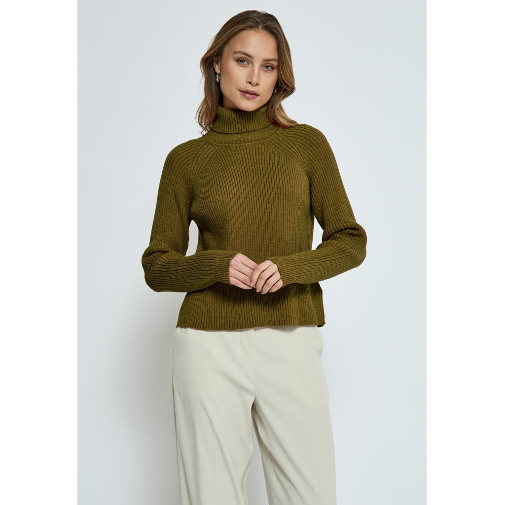 Ava Knit Turtleneck Dark Olive