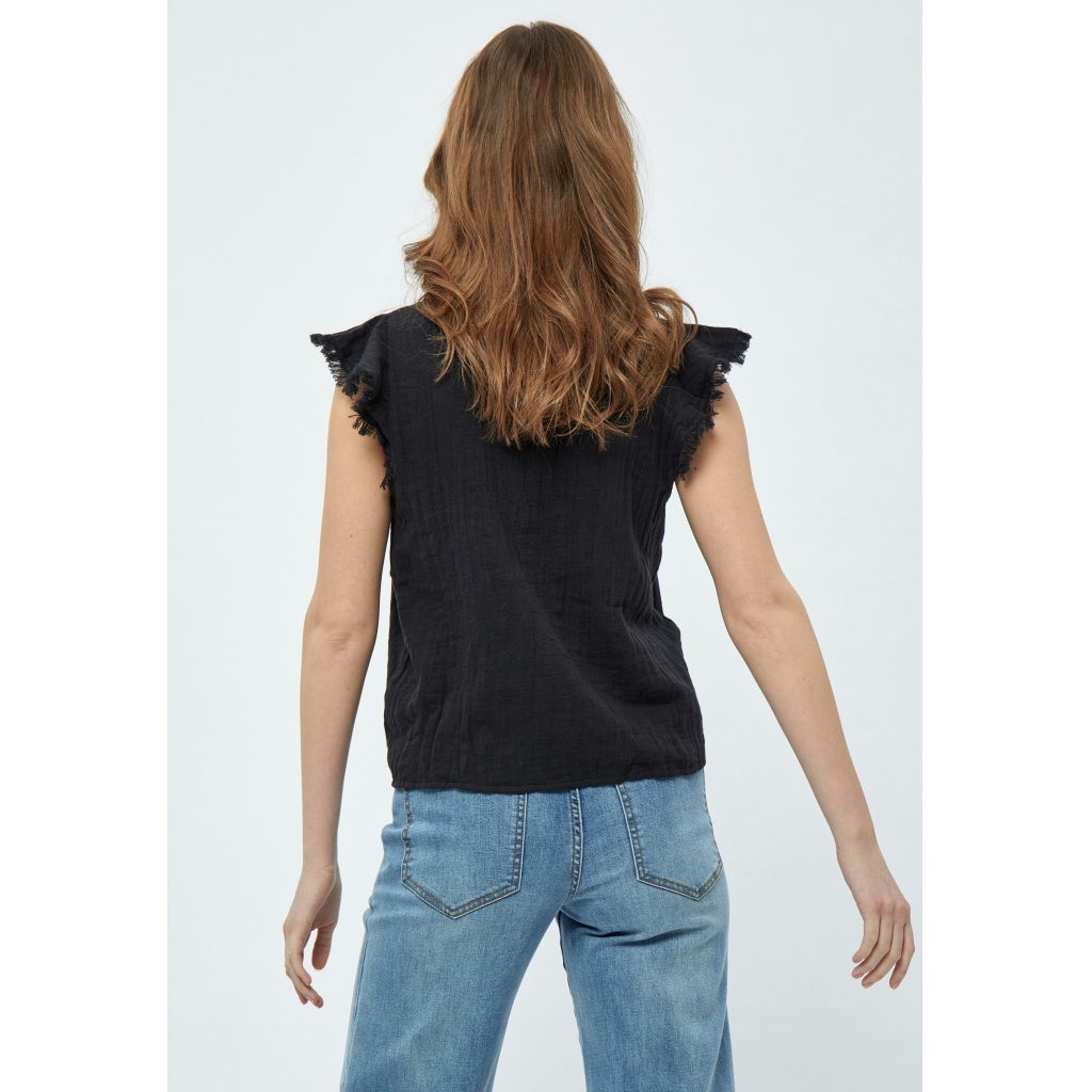 Clara Cap Sleeve Crop Blouse Black