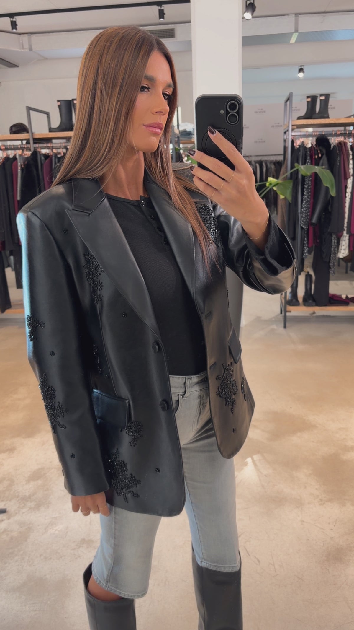 Blazer In Ecopelle Con Ricami Perline Nero
