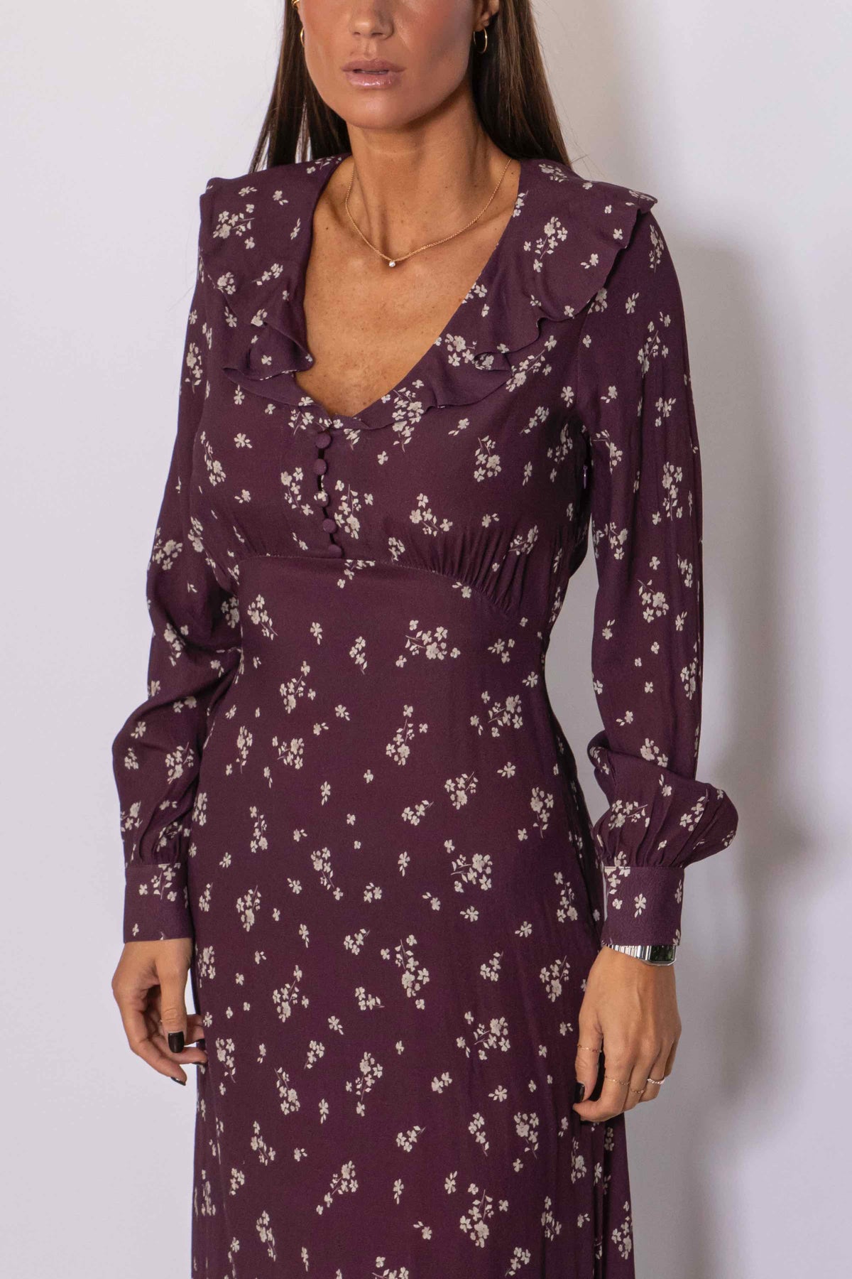 Abito midi con Rouches sulla scollatura fantasia piccoli bouquet