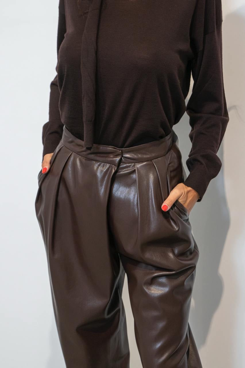 Pantalone In Ecopelle Con Pinces Moro