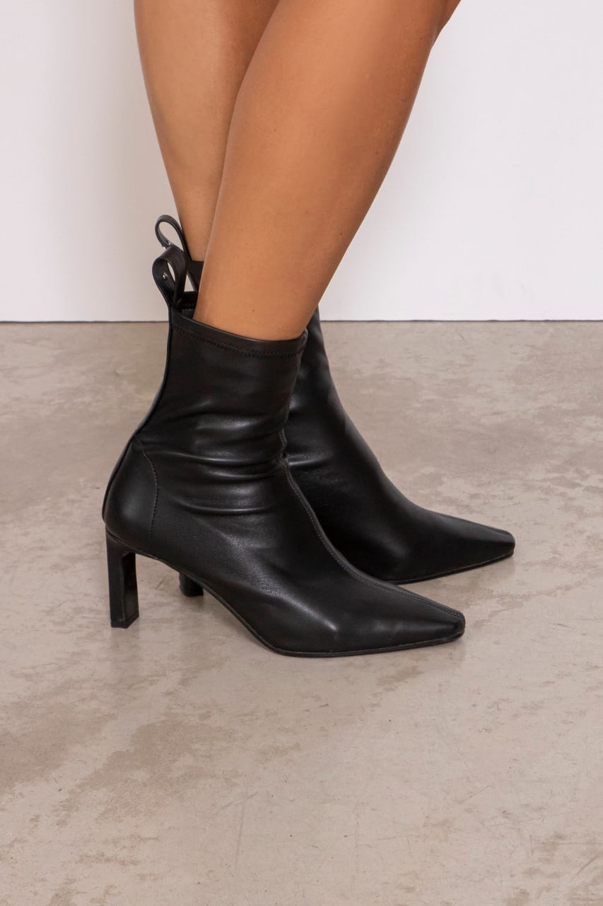 Preordine Stivaletti Virgin