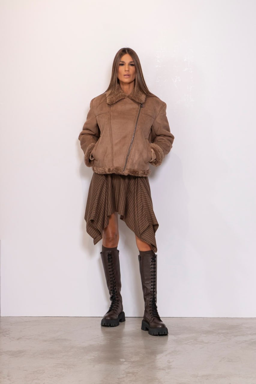 Numinda Reversible Jacket Short