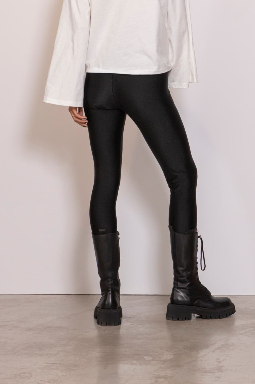 Preordine Leggings Effetto Lucido Aletta