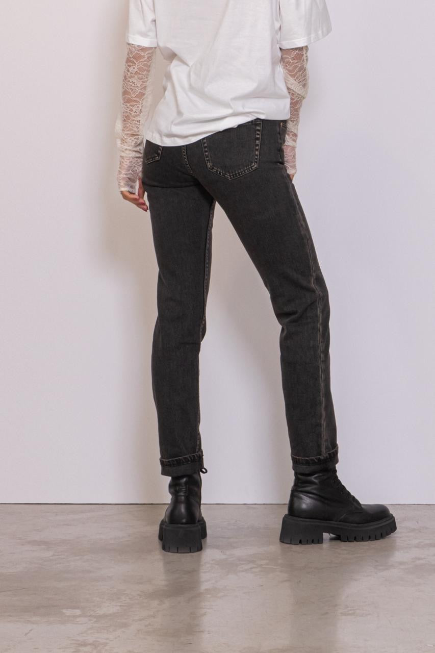 Straw Mid Slim Tar Aged Black