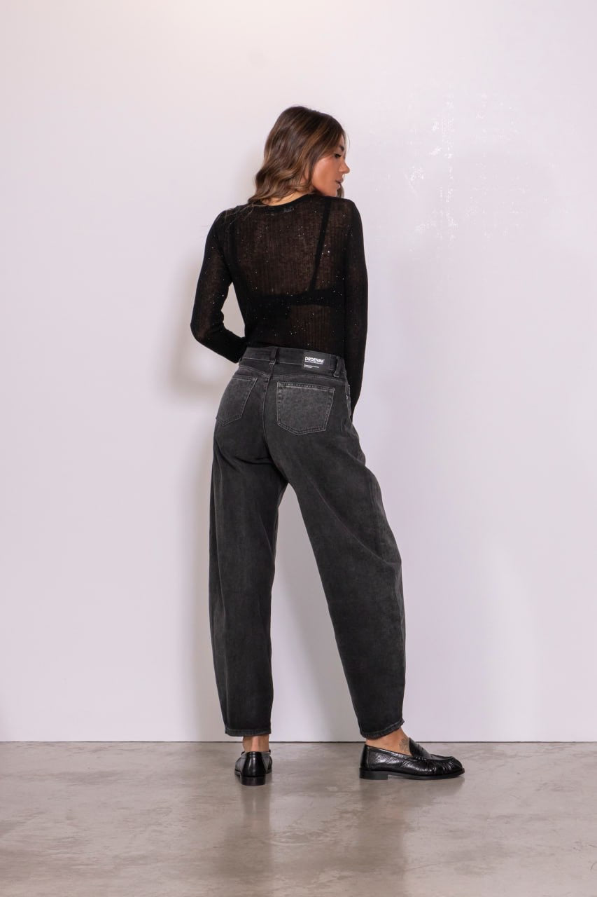 Nanci mid barrel black leopard
