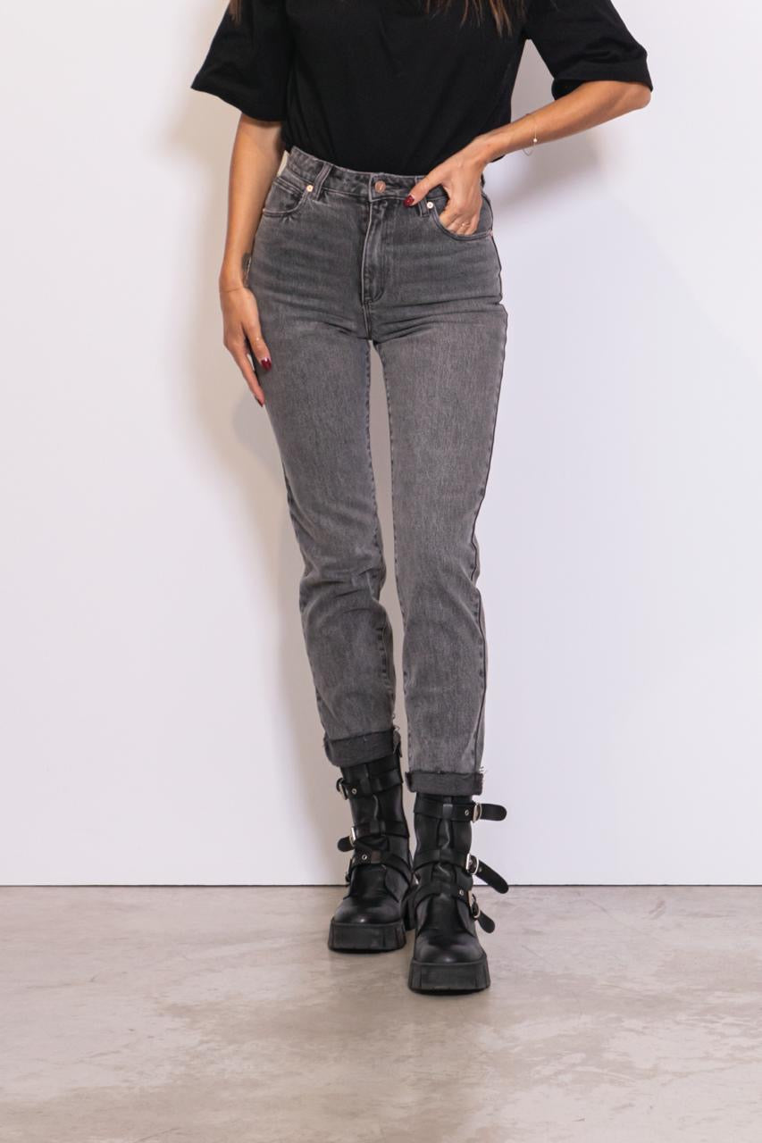 Preordine A 94 High Slim Addison Vintage Black