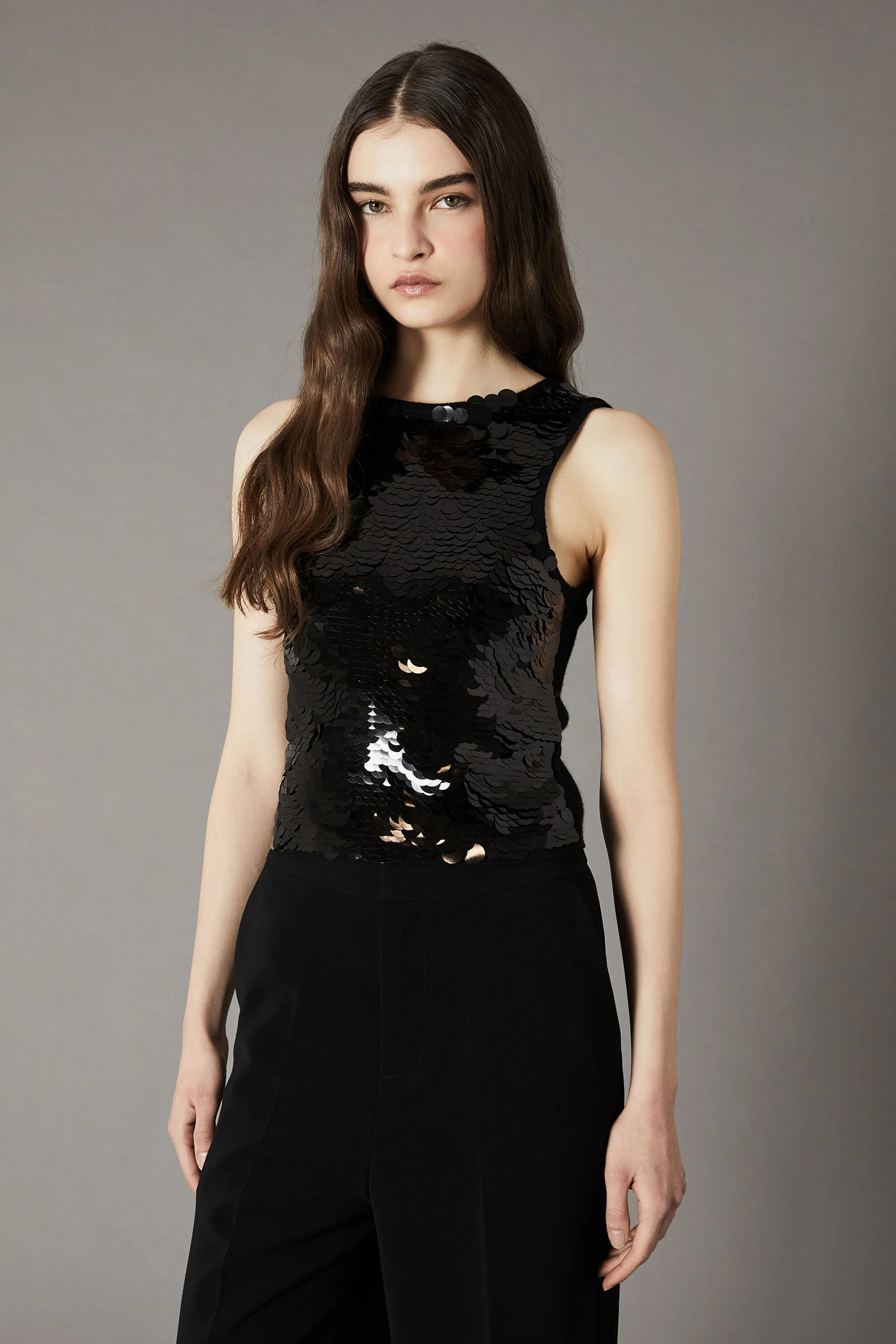 IS24FW M062 F013_900_01.webp