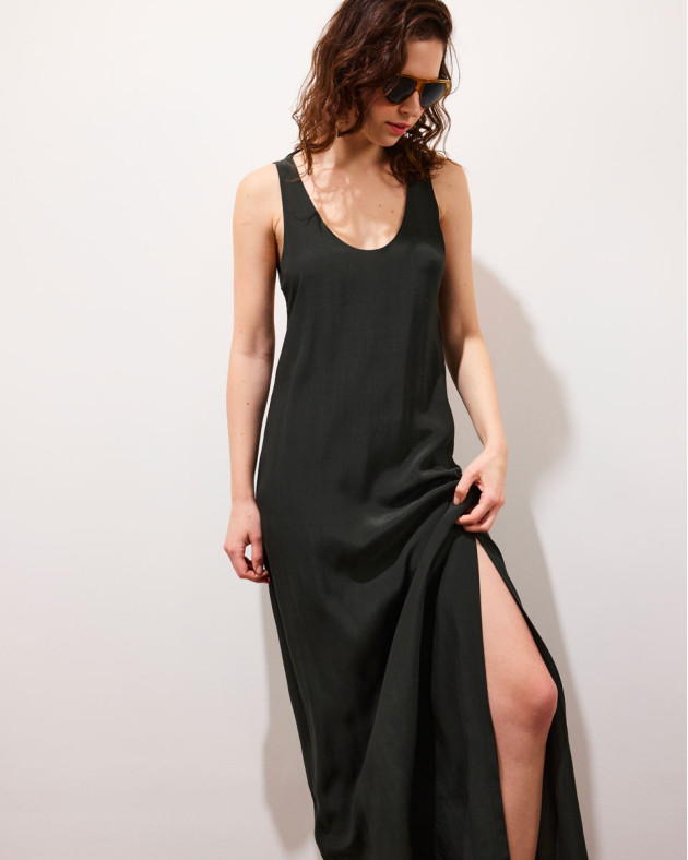 joga long dress 10